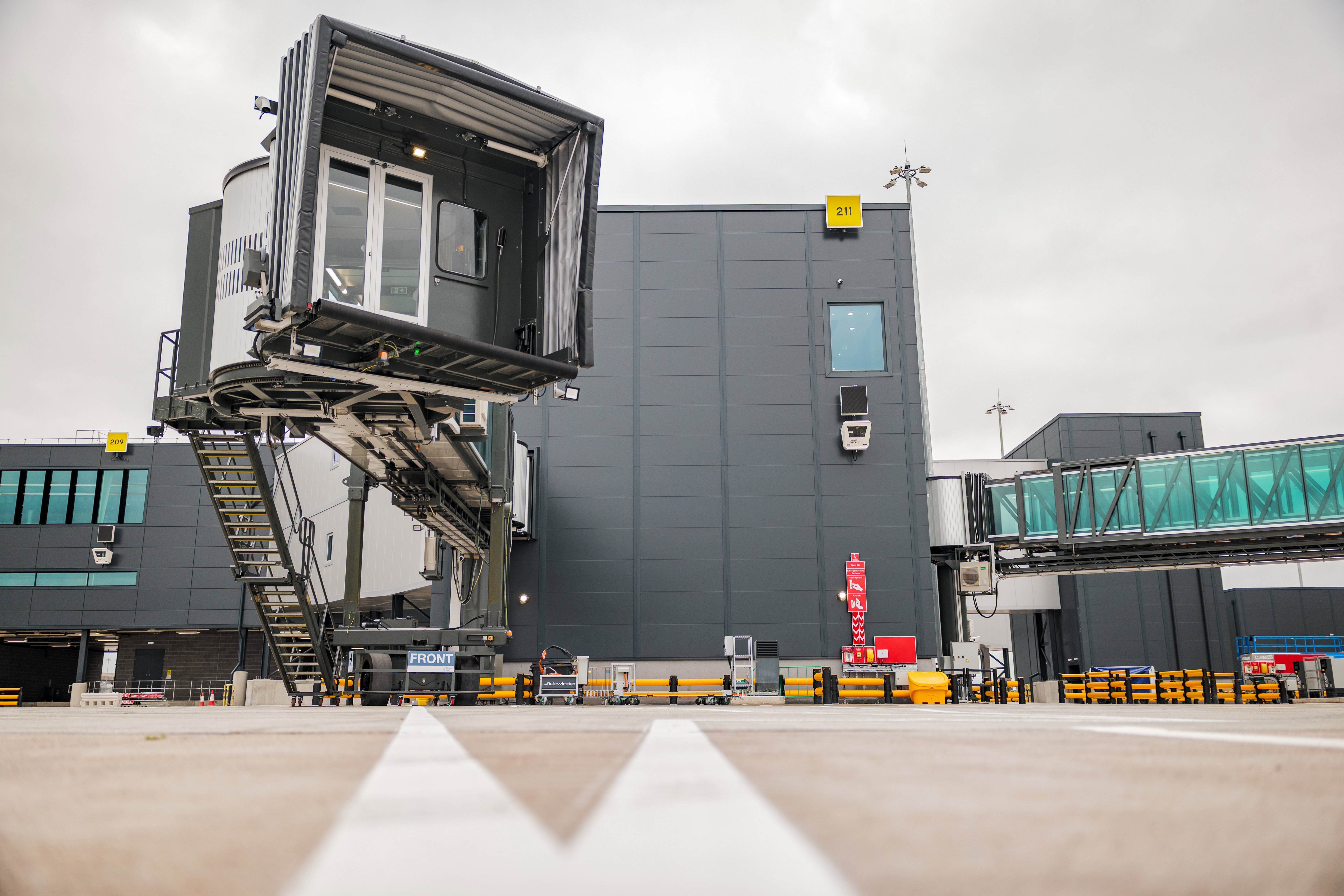 Manchester Airport-03