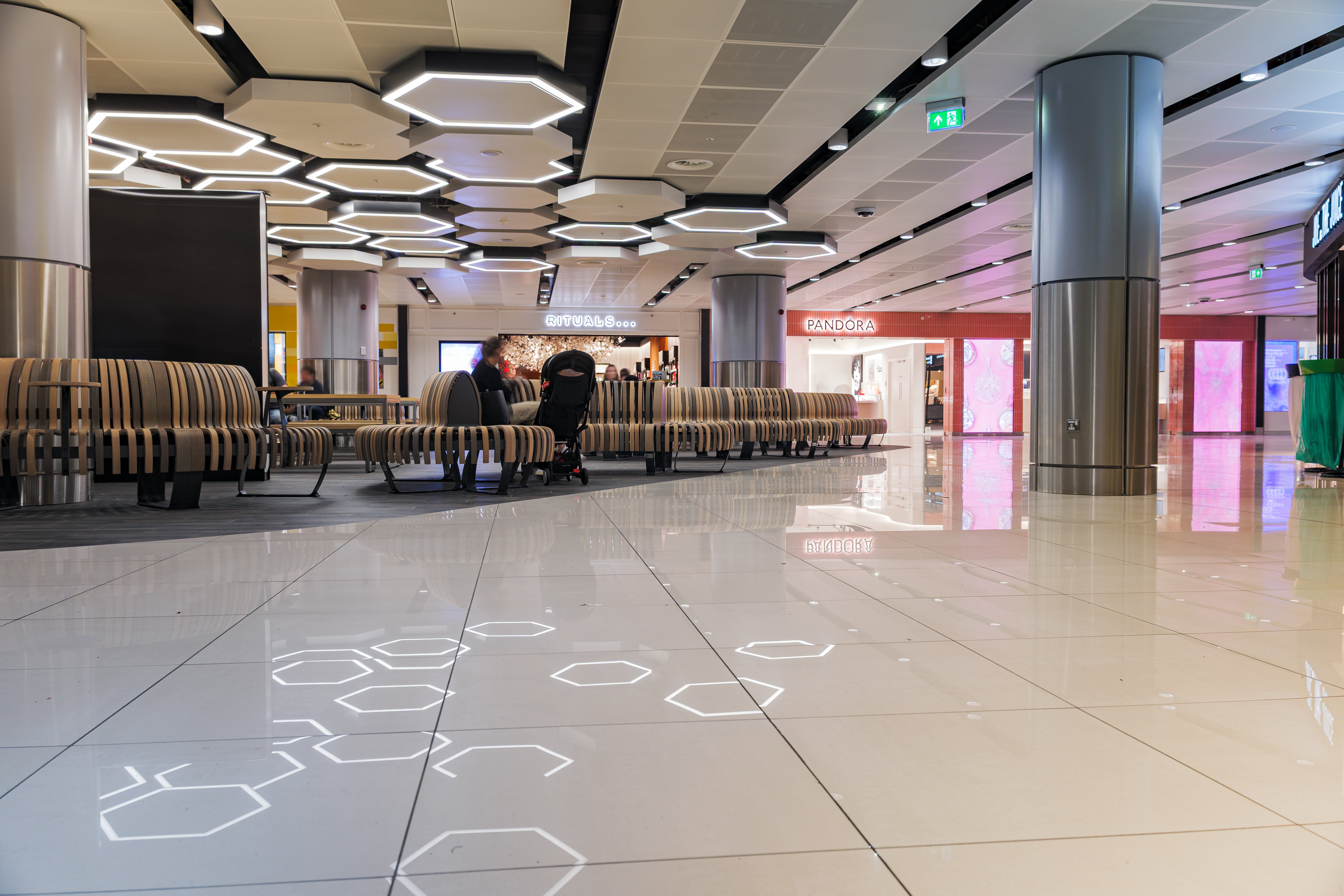 Manchester Airport-06